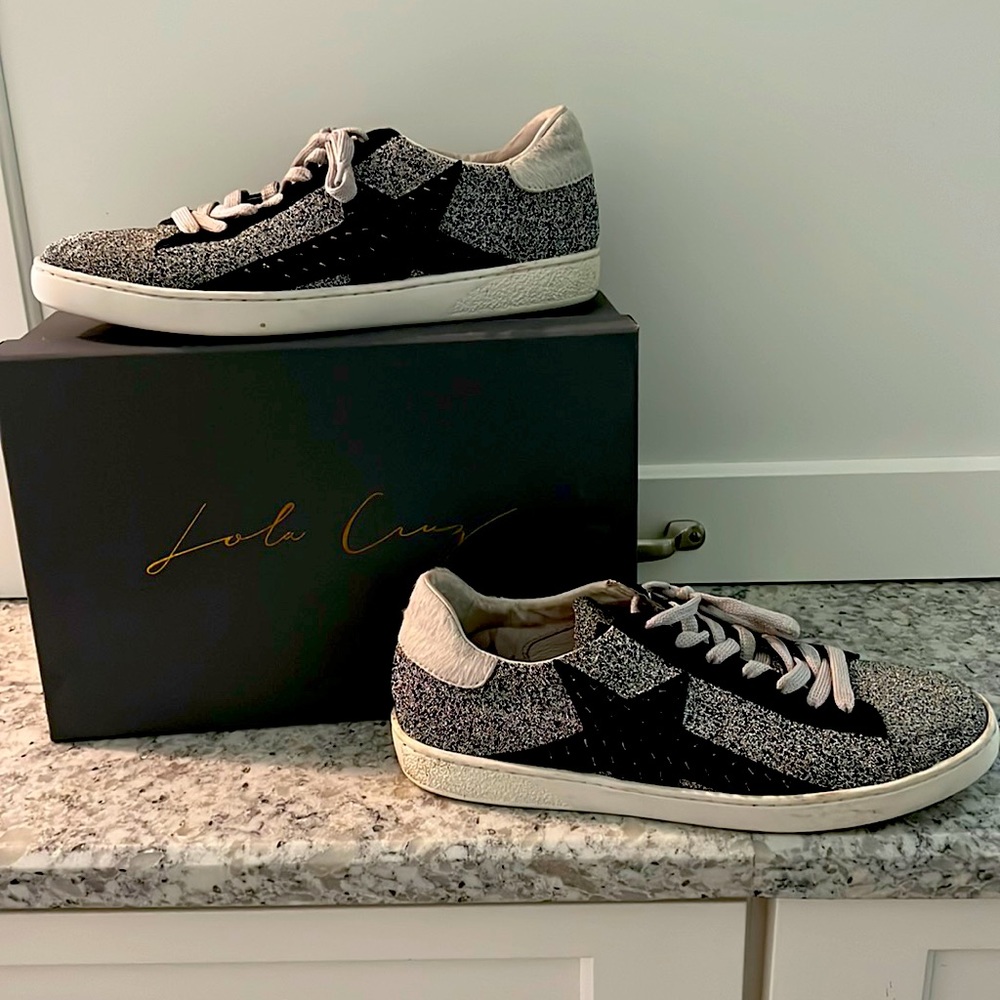 Lola Craig sneakers excellently condition with box